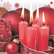 Serviette Weihnachten vier brennende rote Kerzen vor einigen roten Weihanchtskugeln 20 Stück, 33*33cm